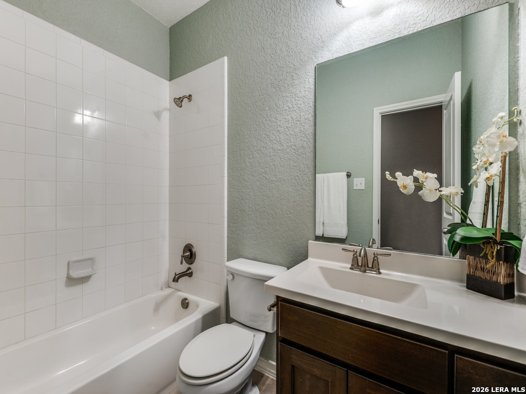 9750 Monken, Boerne, TX 78006