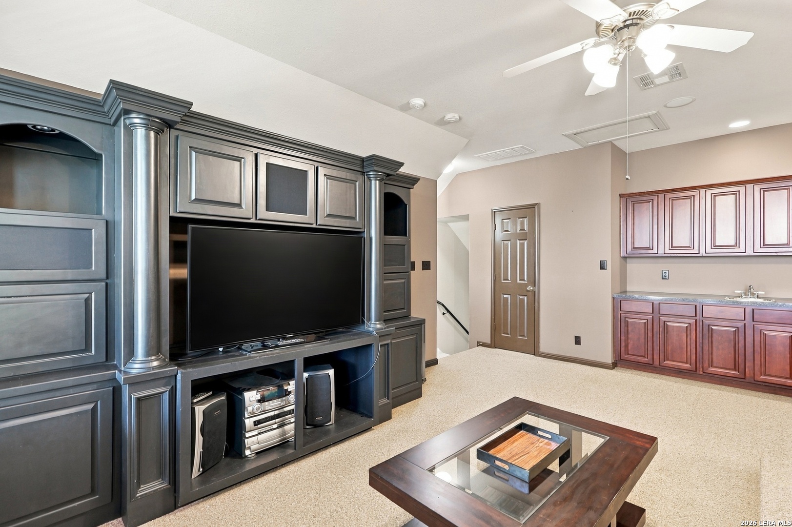 3rd Living Area