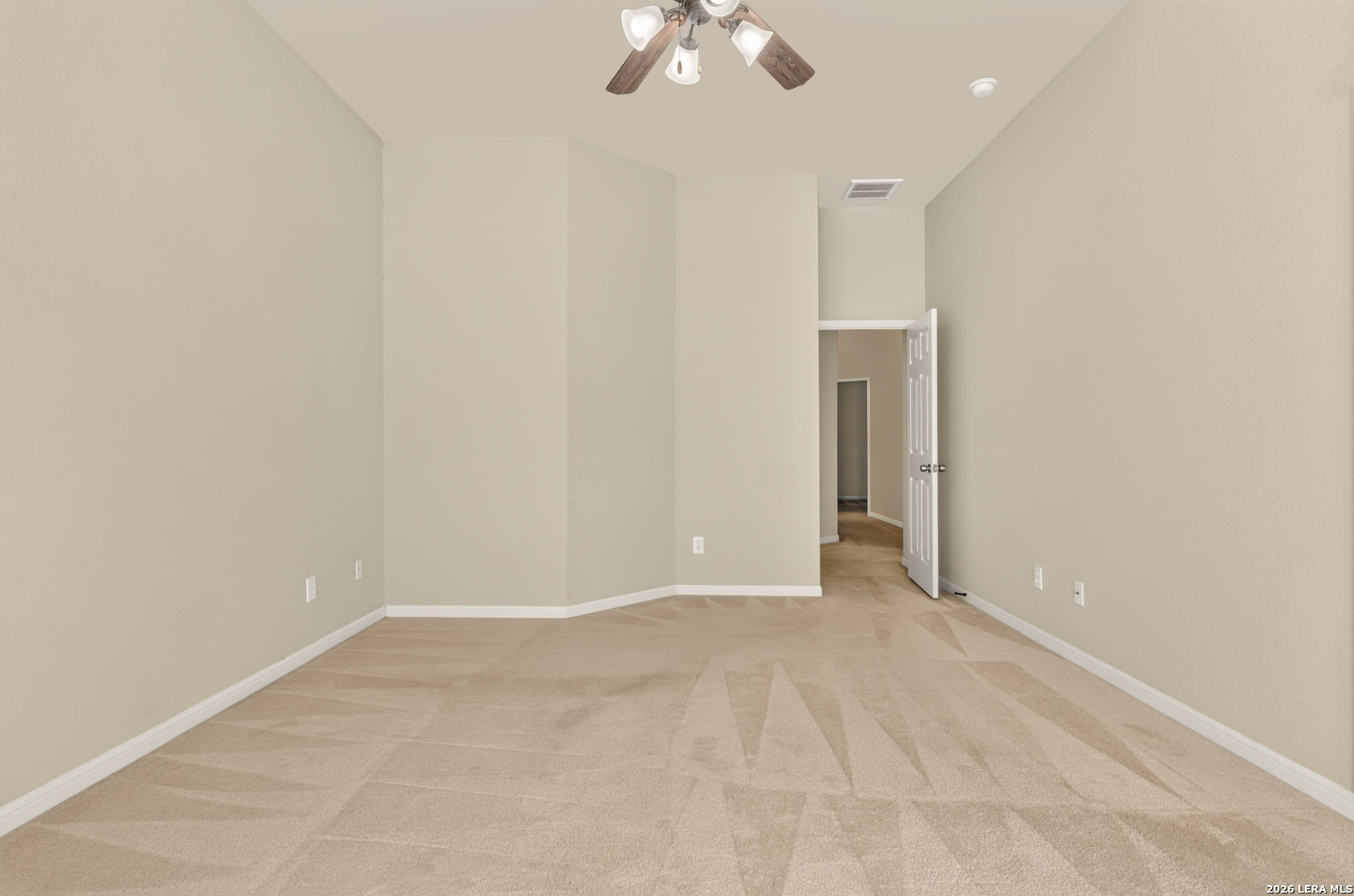 201 COMANCHE TRL, Cibolo, TX 78108