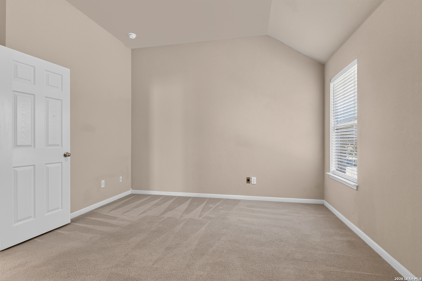 201 COMANCHE TRL, Cibolo, TX 78108