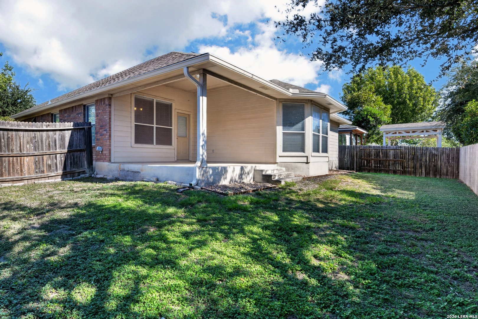201 COMANCHE TRL, Cibolo, TX 78108