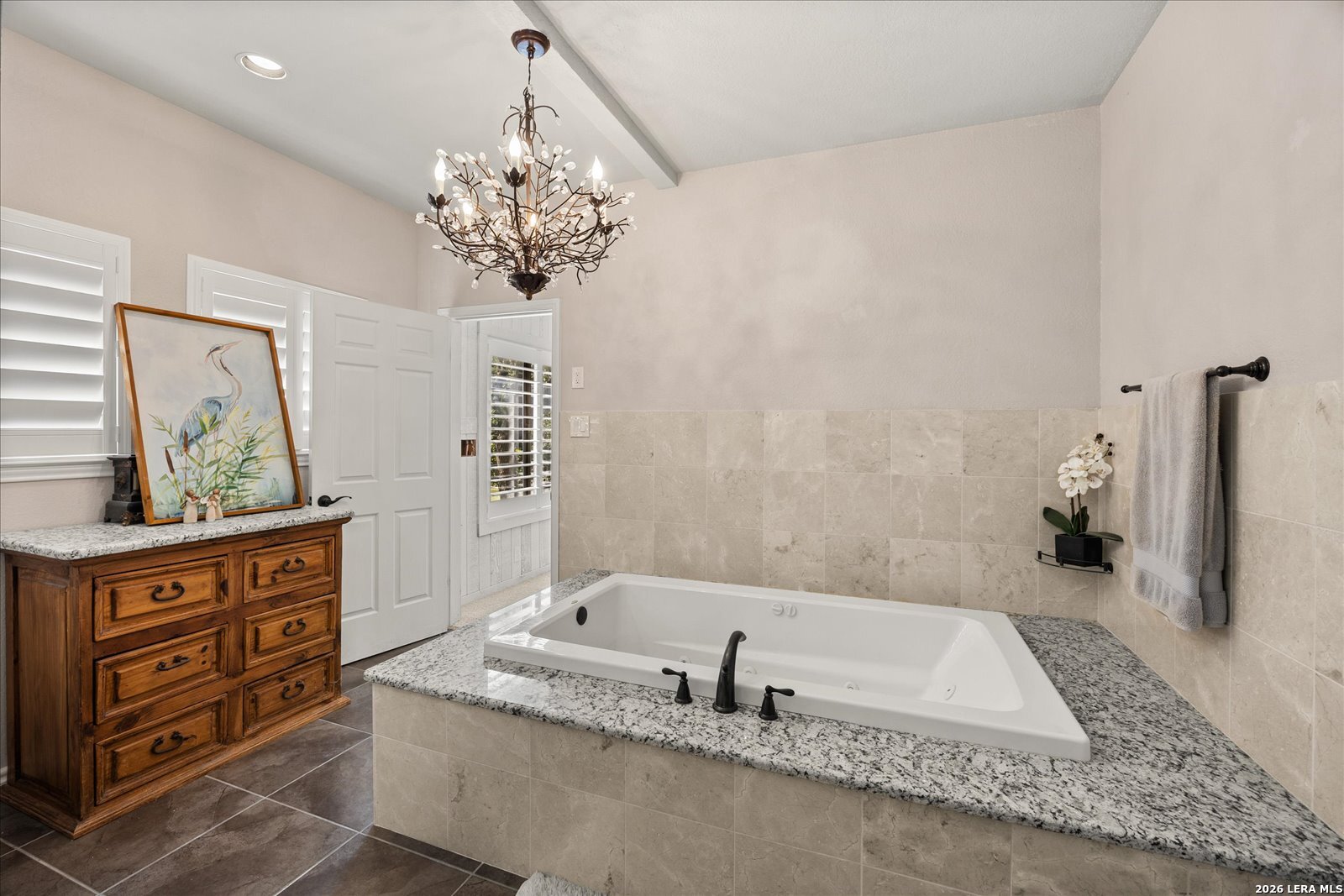 29335 No Le Hace, Fair Oaks Ranch, TX 78015