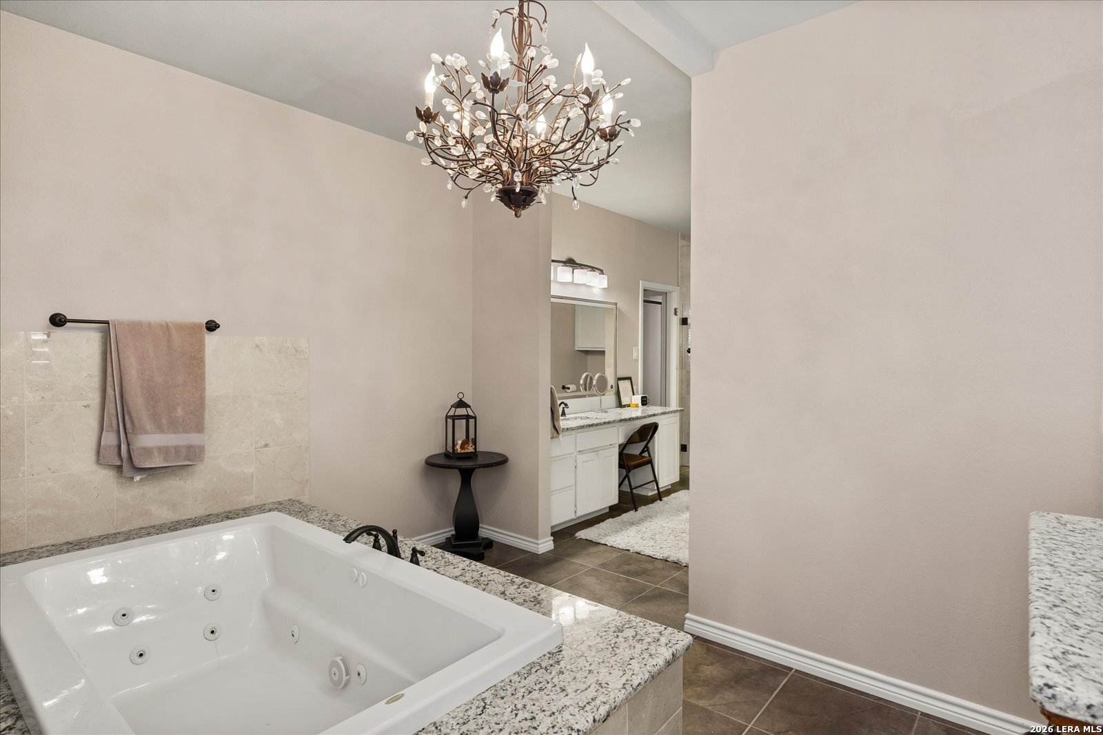 29335 No Le Hace, Fair Oaks Ranch, TX 78015
