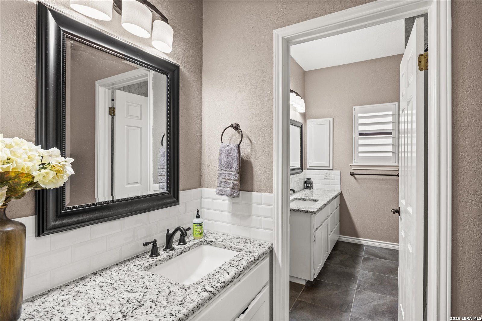 29335 No Le Hace, Fair Oaks Ranch, TX 78015