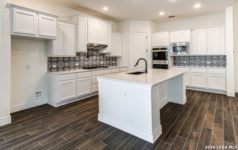 593 VALE CT, New Braunfels, TX 78132