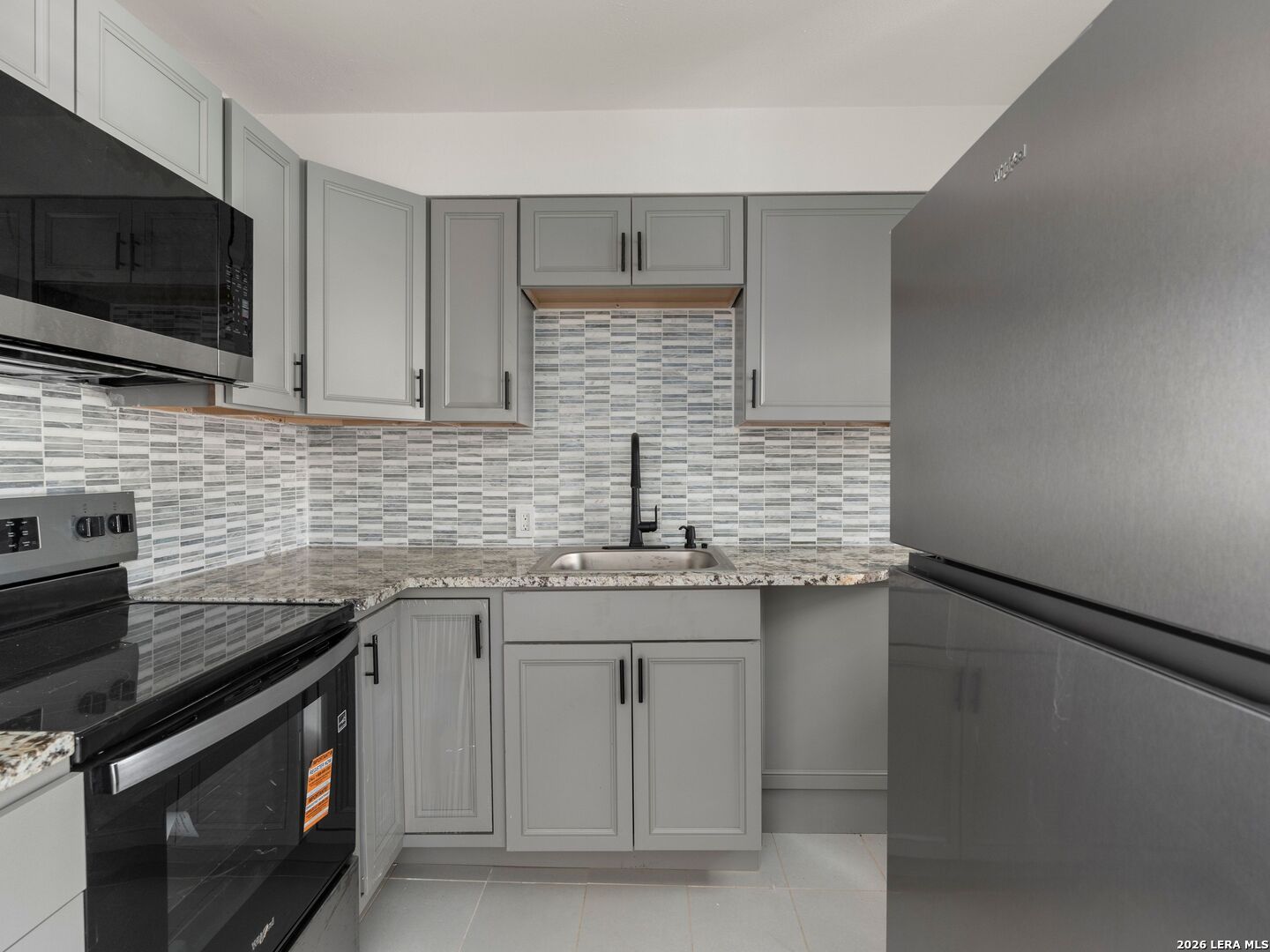 204 E ROSEWOOD AVE, San Antonio, TX 78212