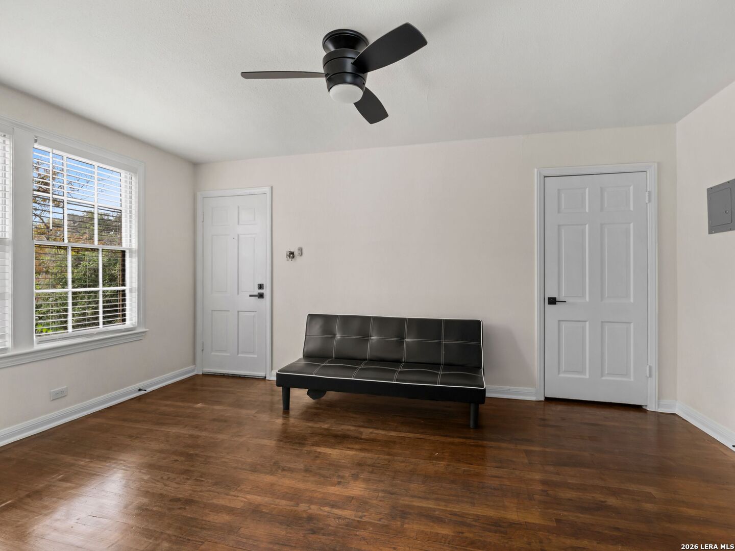 204 E ROSEWOOD AVE, San Antonio, TX 78212