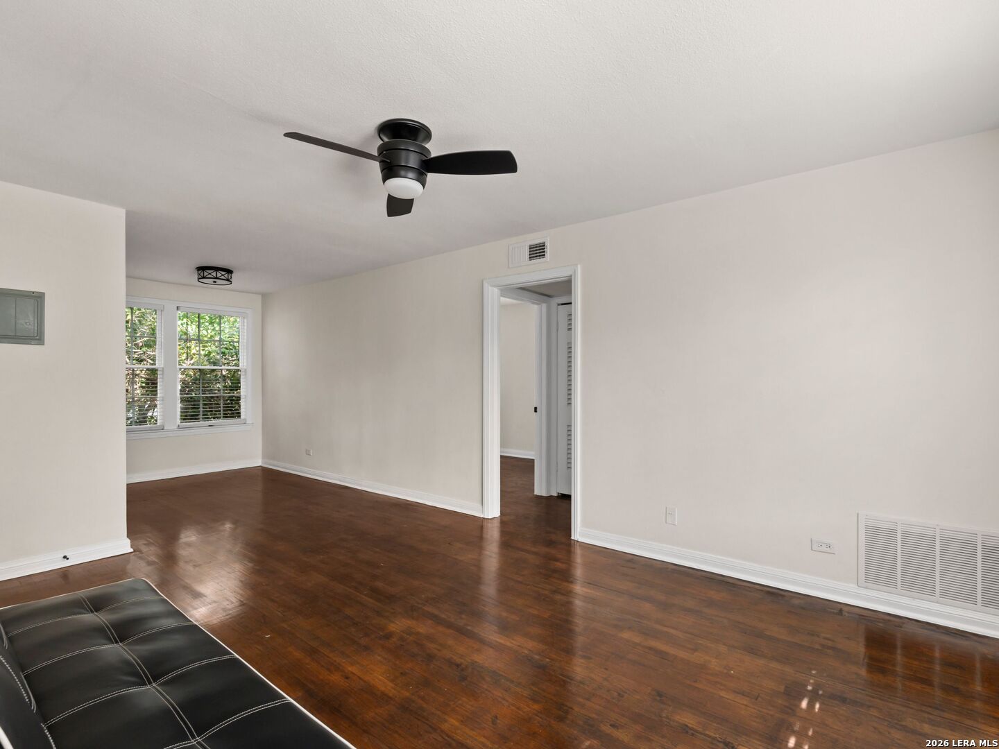 204 E ROSEWOOD AVE, San Antonio, TX 78212