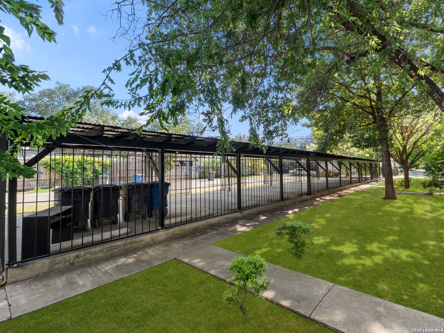 204 E ROSEWOOD AVE, San Antonio, TX 78212