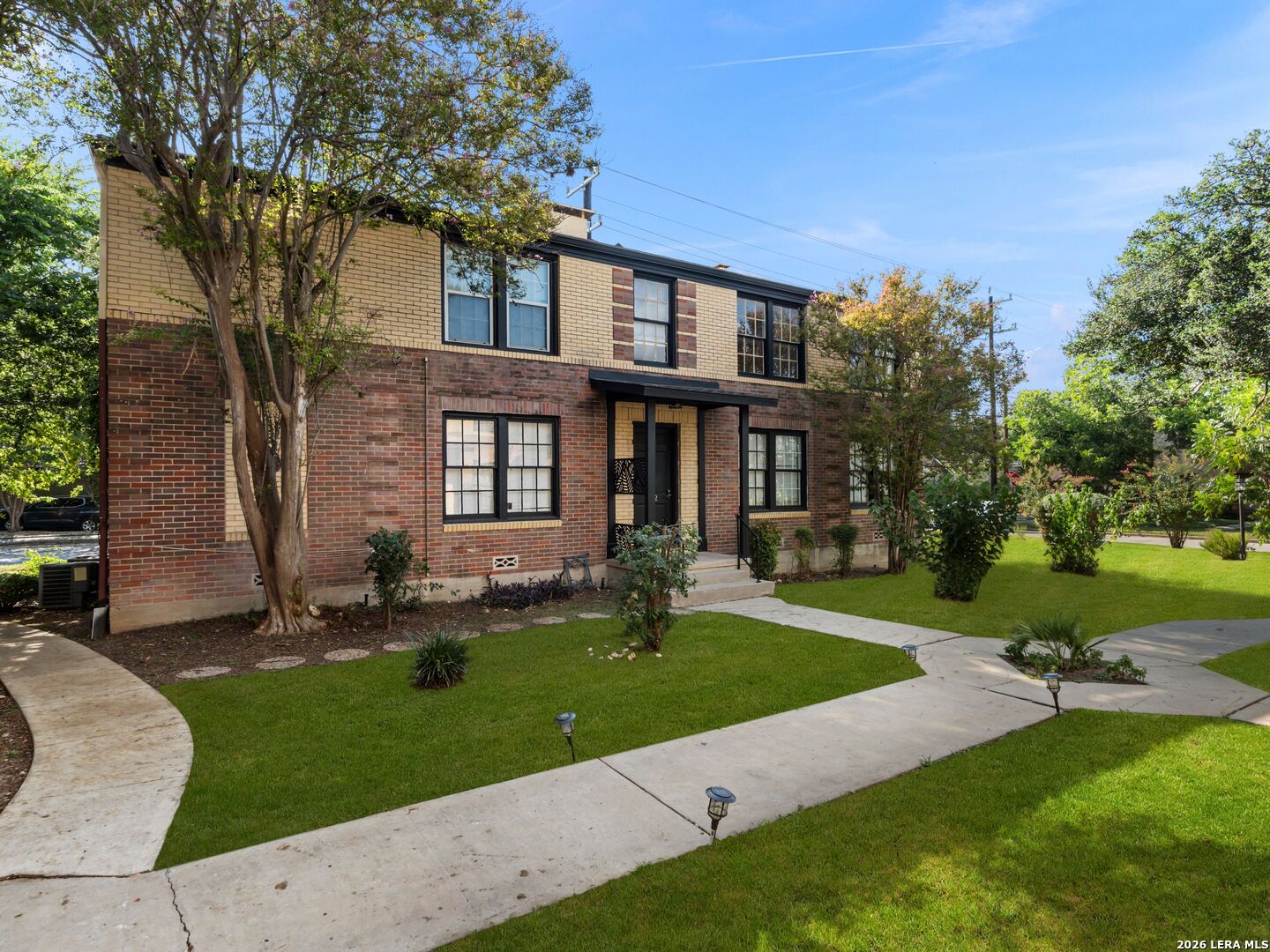 204 E ROSEWOOD AVE, San Antonio, TX 78212