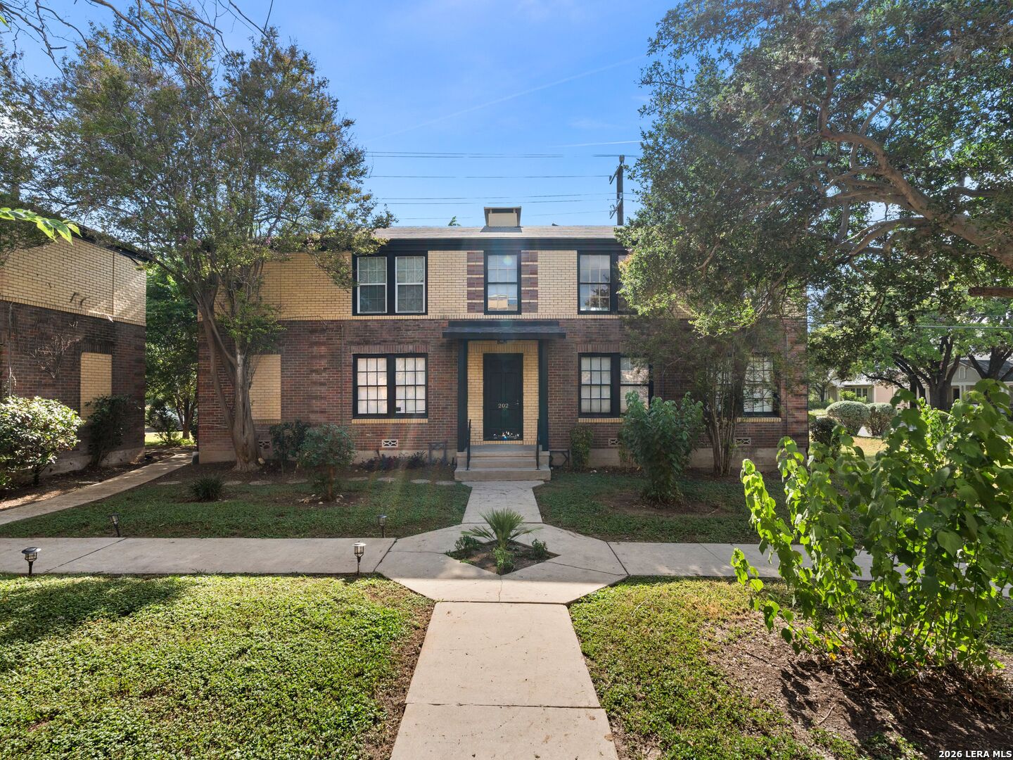 204 E ROSEWOOD AVE, San Antonio, TX 78212