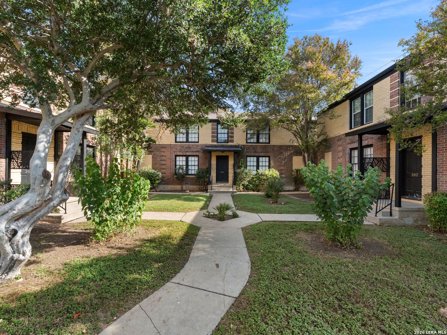 204 E ROSEWOOD AVE, San Antonio, TX 78212