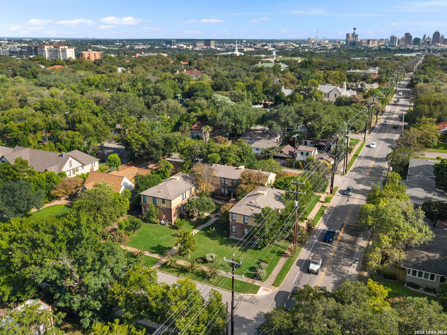 204 E ROSEWOOD AVE, San Antonio, TX 78212