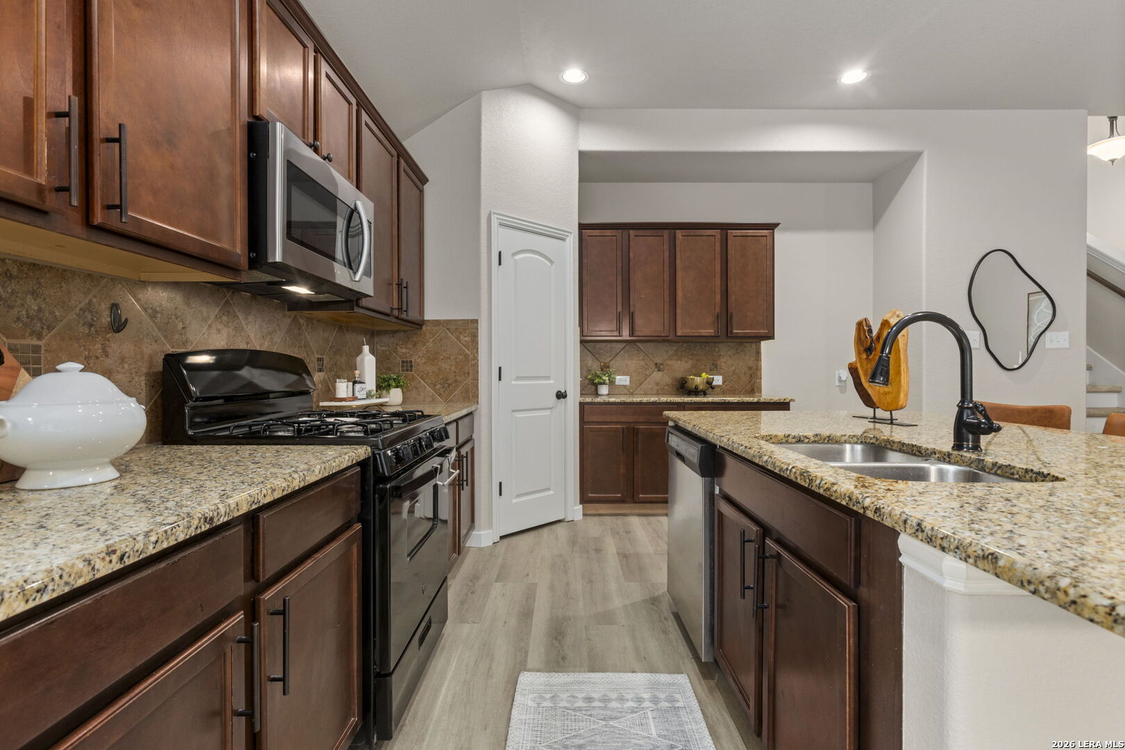 Island Kitchen
