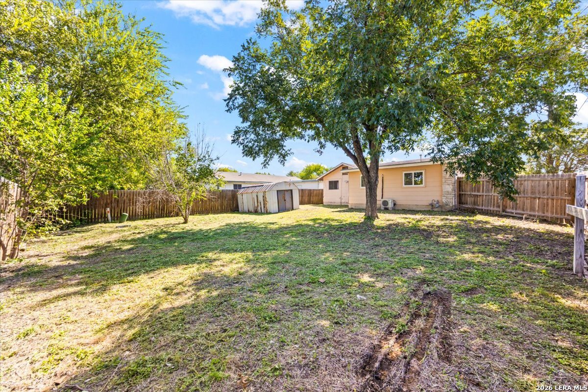 551 Kernan Dr, San Antonio, TX 78227