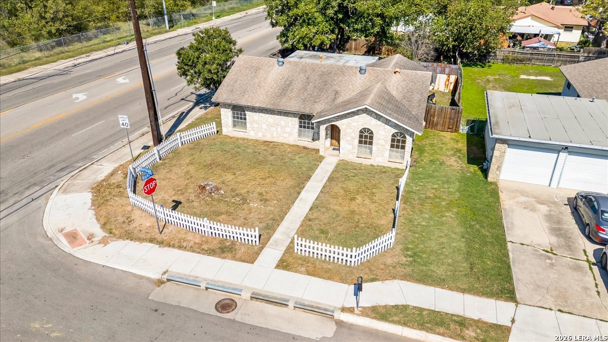 551 Kernan Dr, San Antonio, TX 78227