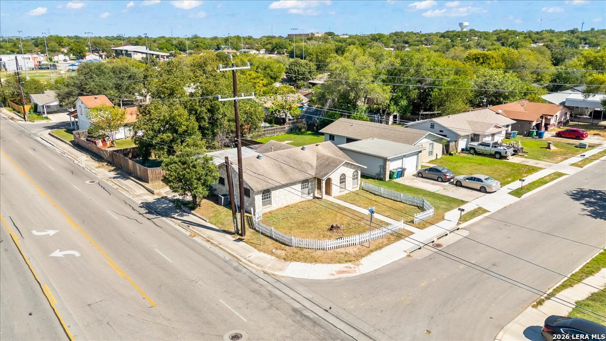 551 Kernan Dr, San Antonio, TX 78227