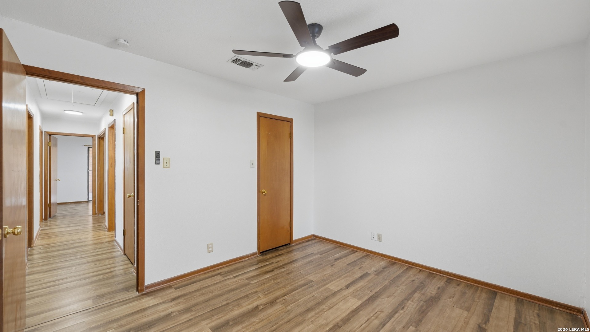 1314 S MESQUITE AVE, New Braunfels, TX 78130