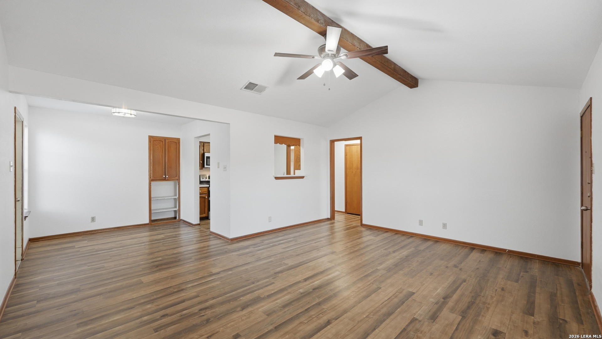 1314 S MESQUITE AVE, New Braunfels, TX 78130
