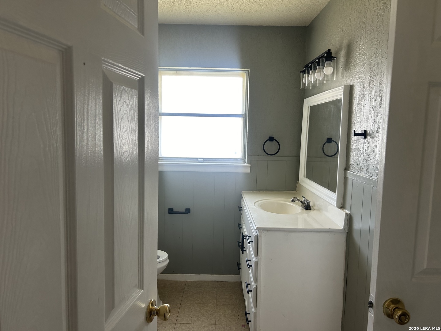 7122 Remuda Dr, San Antonio, TX 78227