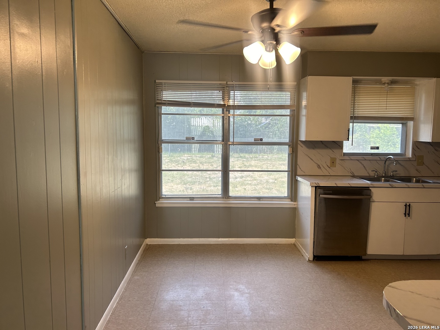 7122 Remuda Dr, San Antonio, TX 78227