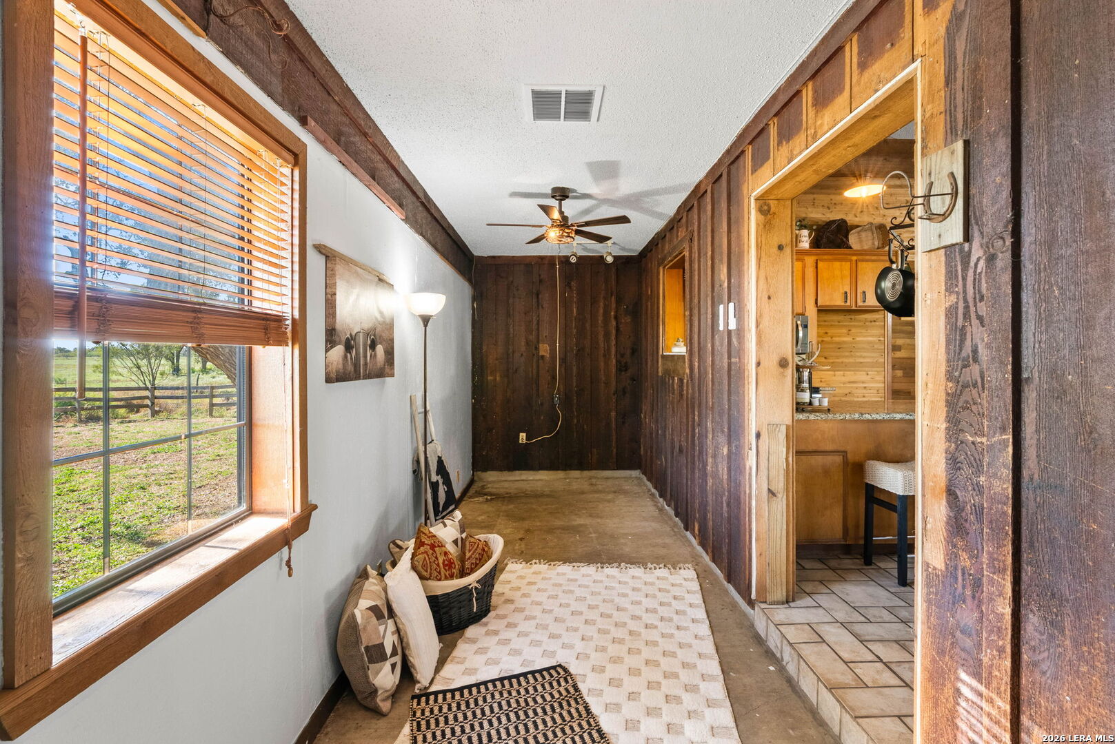 185 CAPPEL RD, TX 77974