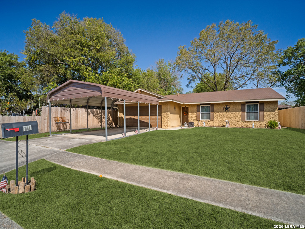 7111 Glen Grv, San Antonio, TX 78239