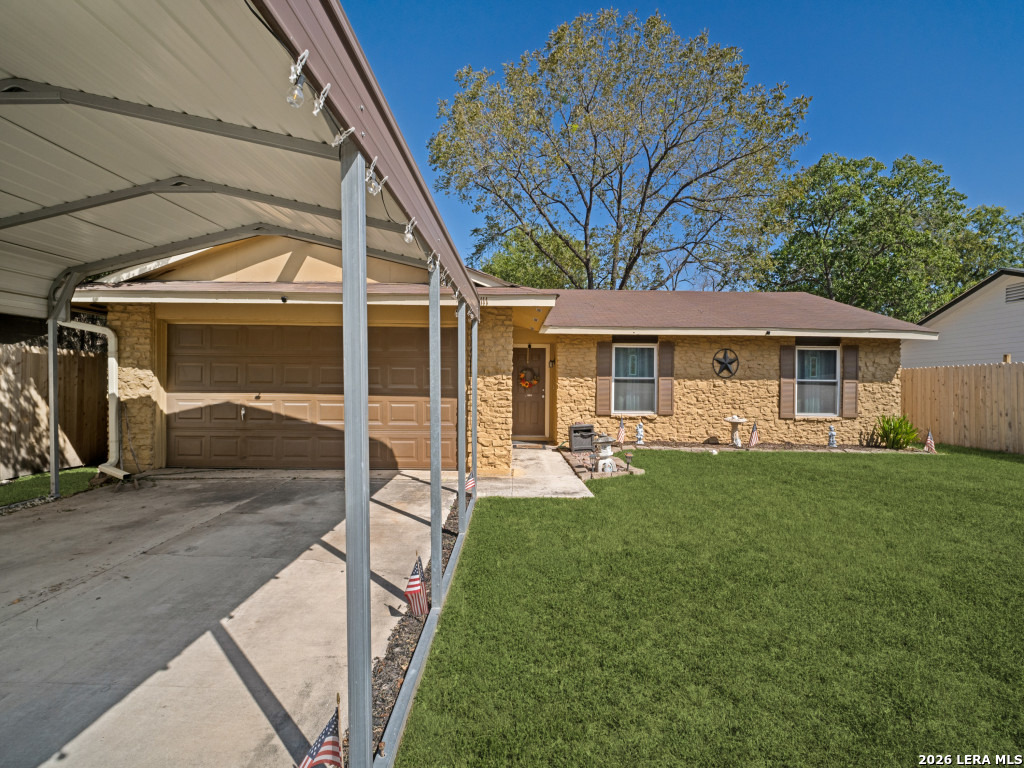 7111 Glen Grv, San Antonio, TX 78239