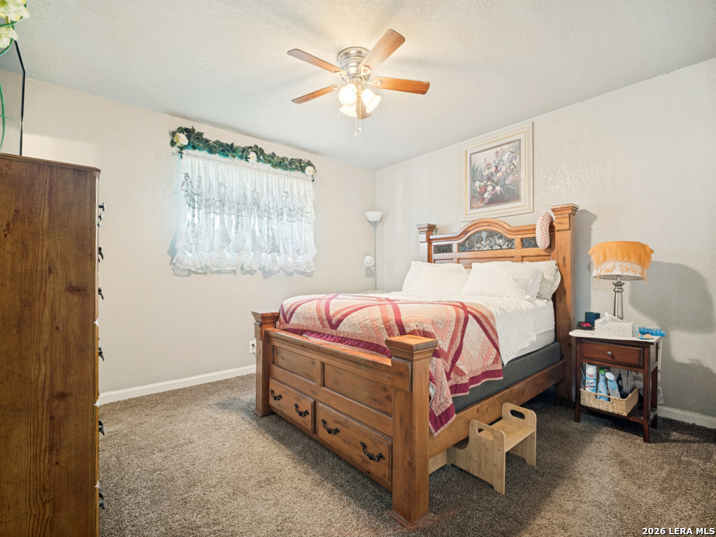 7111 Glen Grv, San Antonio, TX 78239