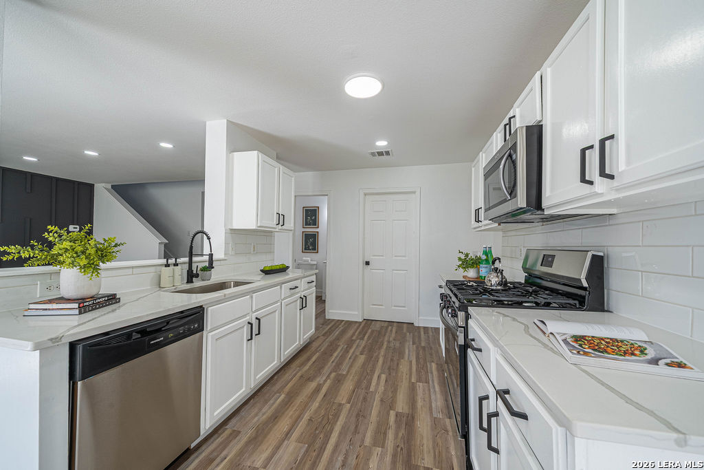 8502 TRUMPET CIR, Converse, TX 78109