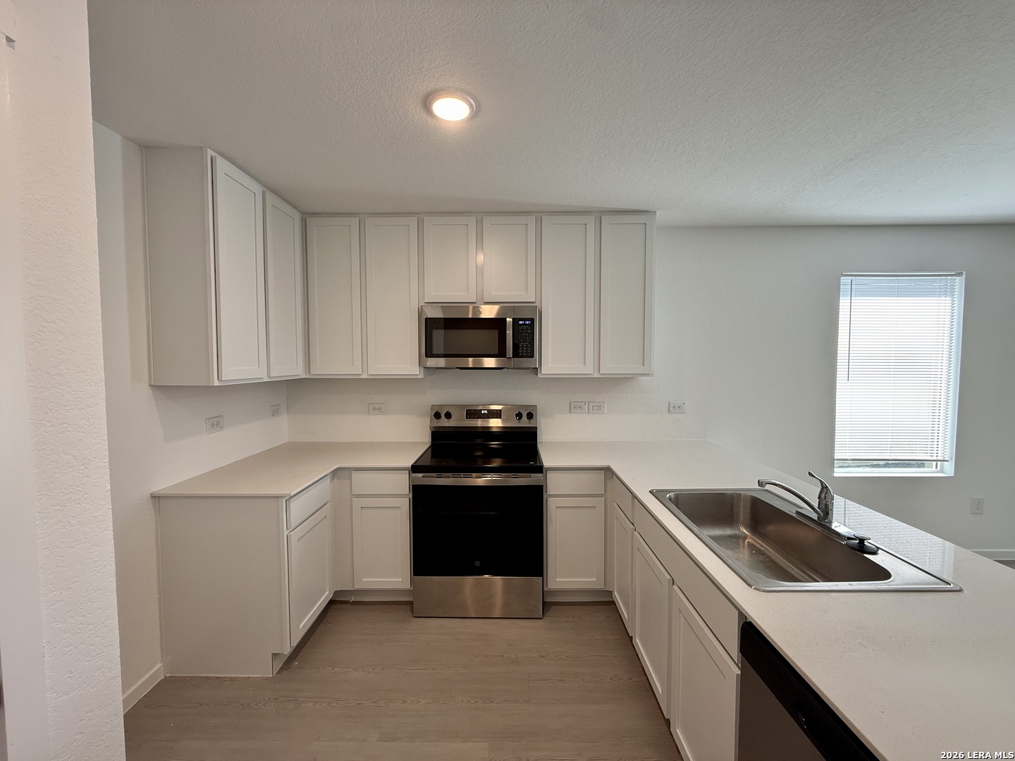 3211 Gilbert Garden, Converse, TX 78109
