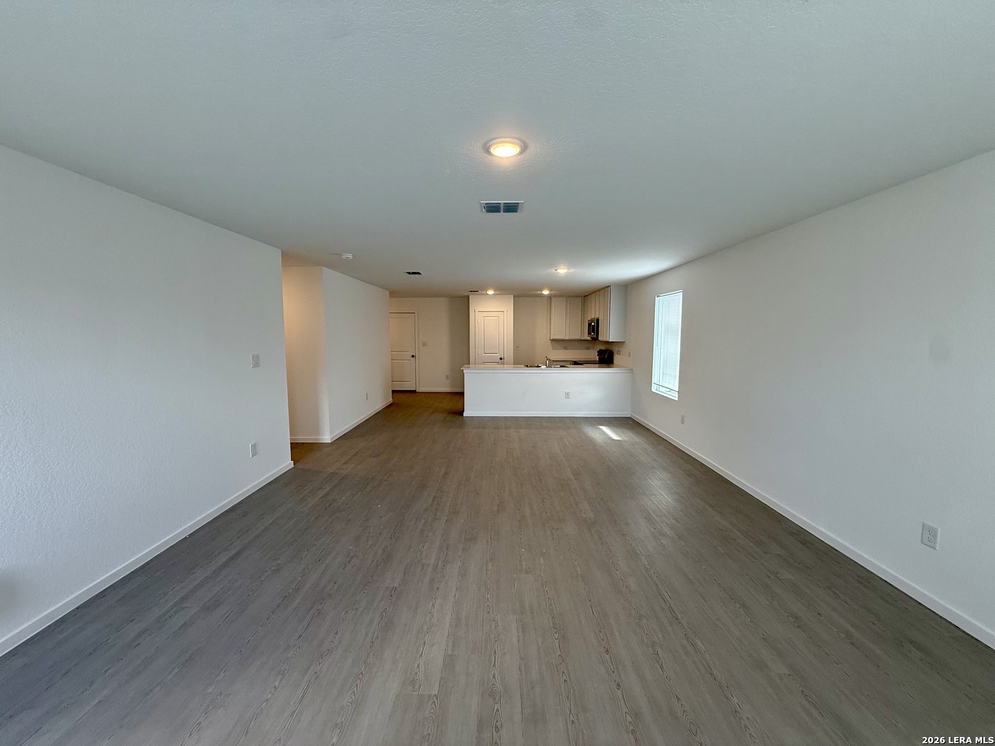 3211 Gilbert Garden, Converse, TX 78109