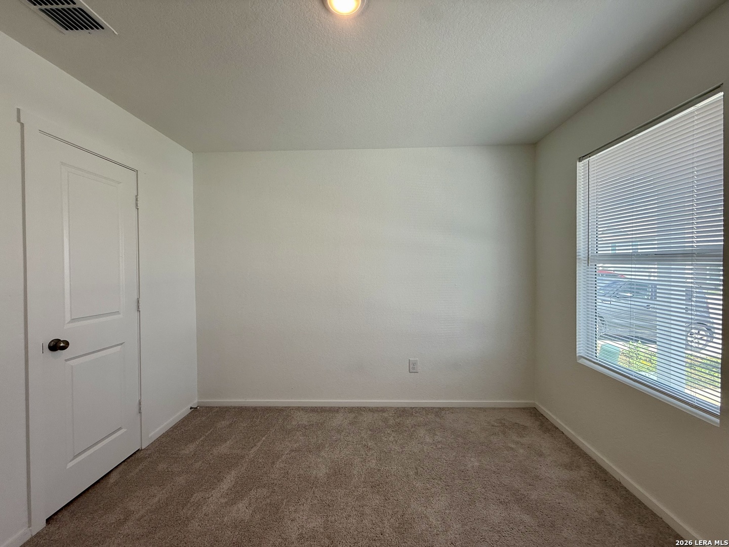 3211 Gilbert Garden, Converse, TX 78109