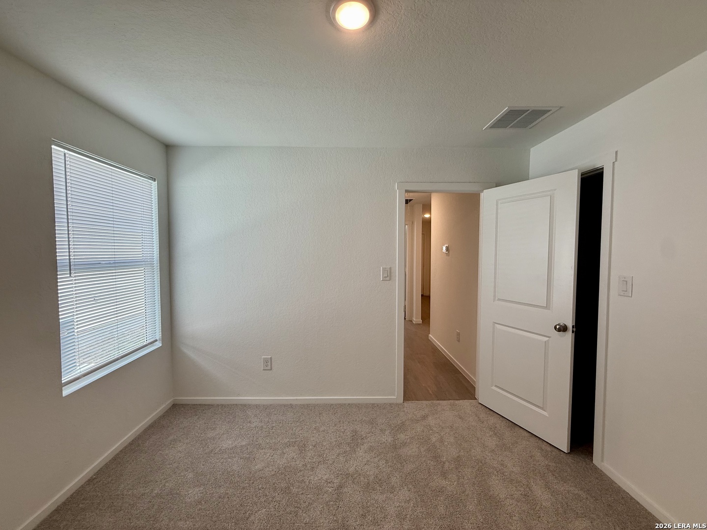 3211 Gilbert Garden, Converse, TX 78109