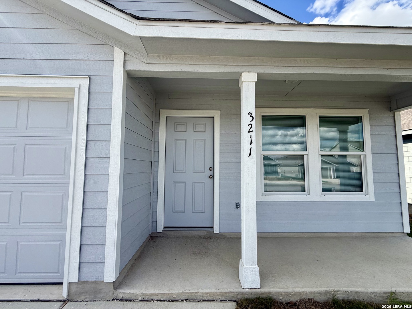 3211 Gilbert Garden, Converse, TX 78109