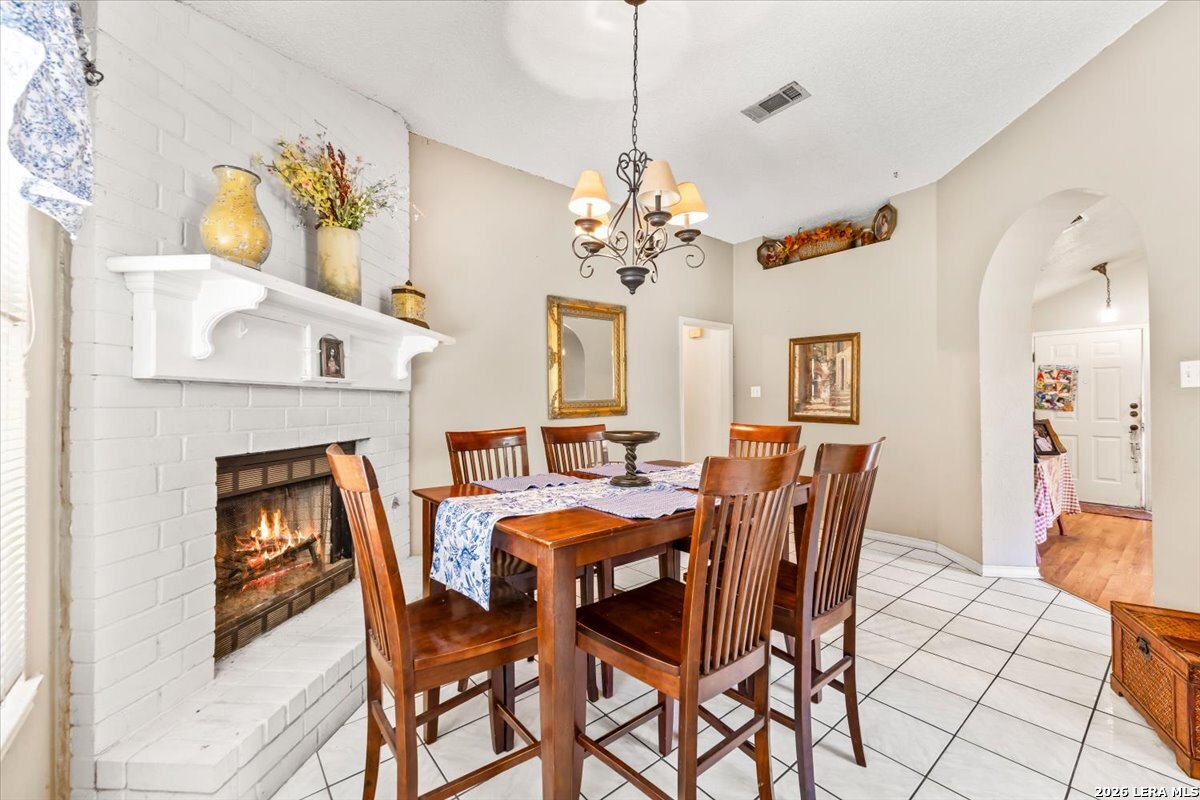 104 RIVER MDW, Castroville, TX 78009