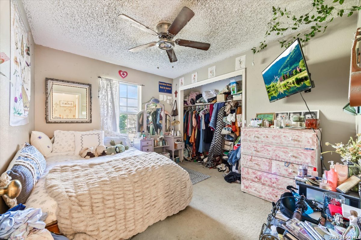 104 RIVER MDW, Castroville, TX 78009