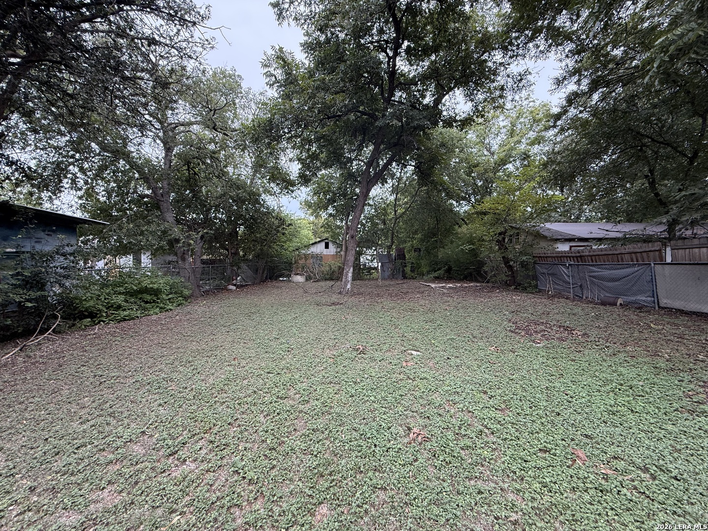 458 E Young, San Antonio, TX 78214