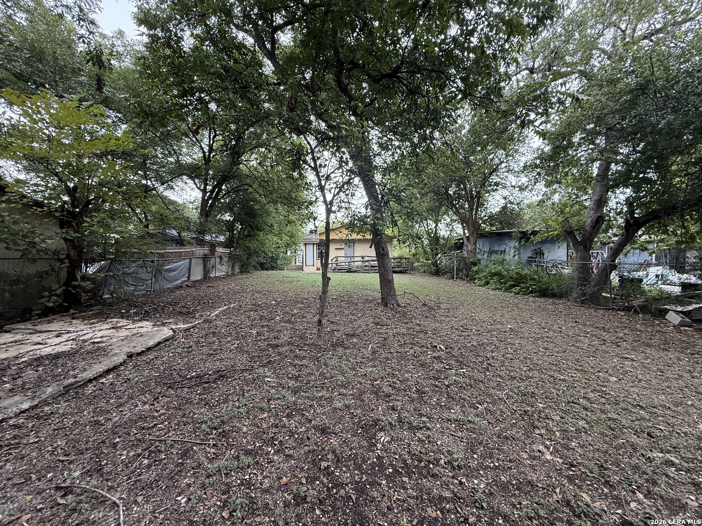 458 E Young, San Antonio, TX 78214