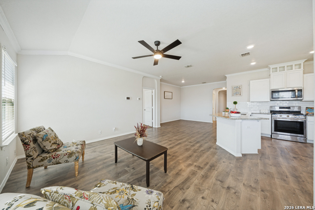 6602 Beech Trail, Converse, TX 78109