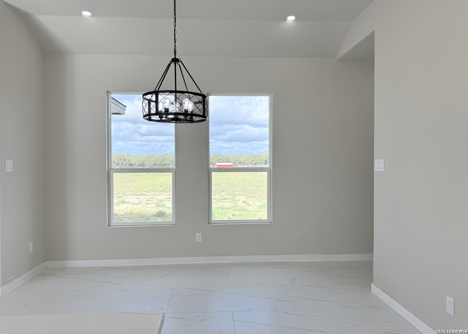 205 County Road 6812, Natalia, TX 78059