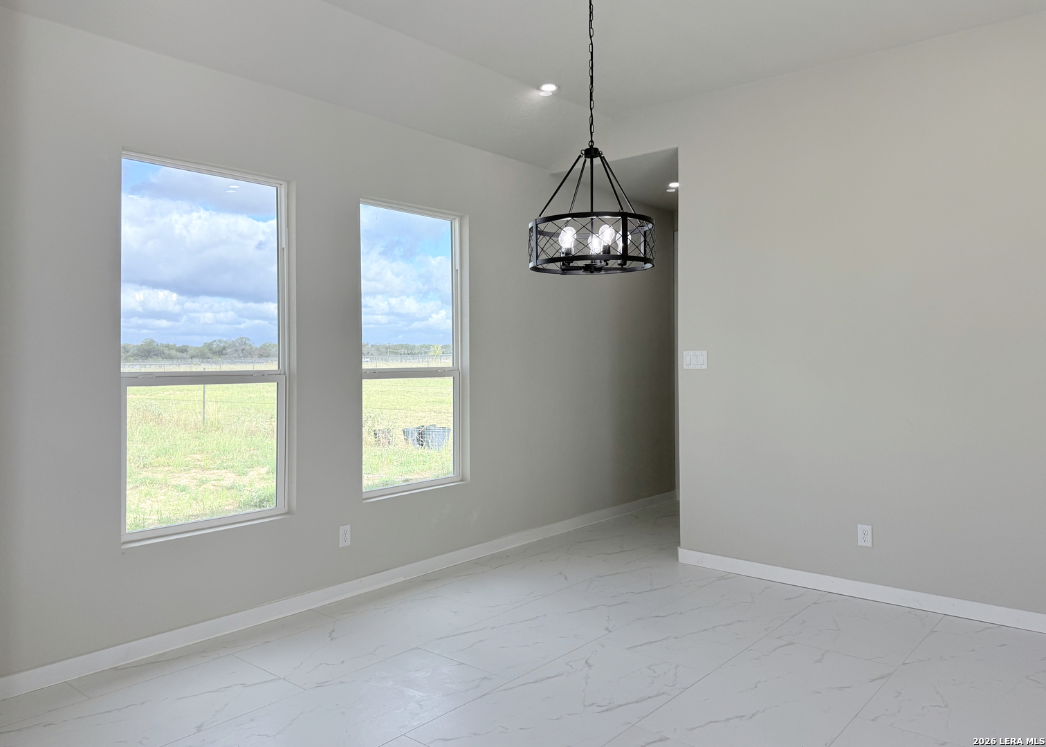 205 County Road 6812, Natalia, TX 78059