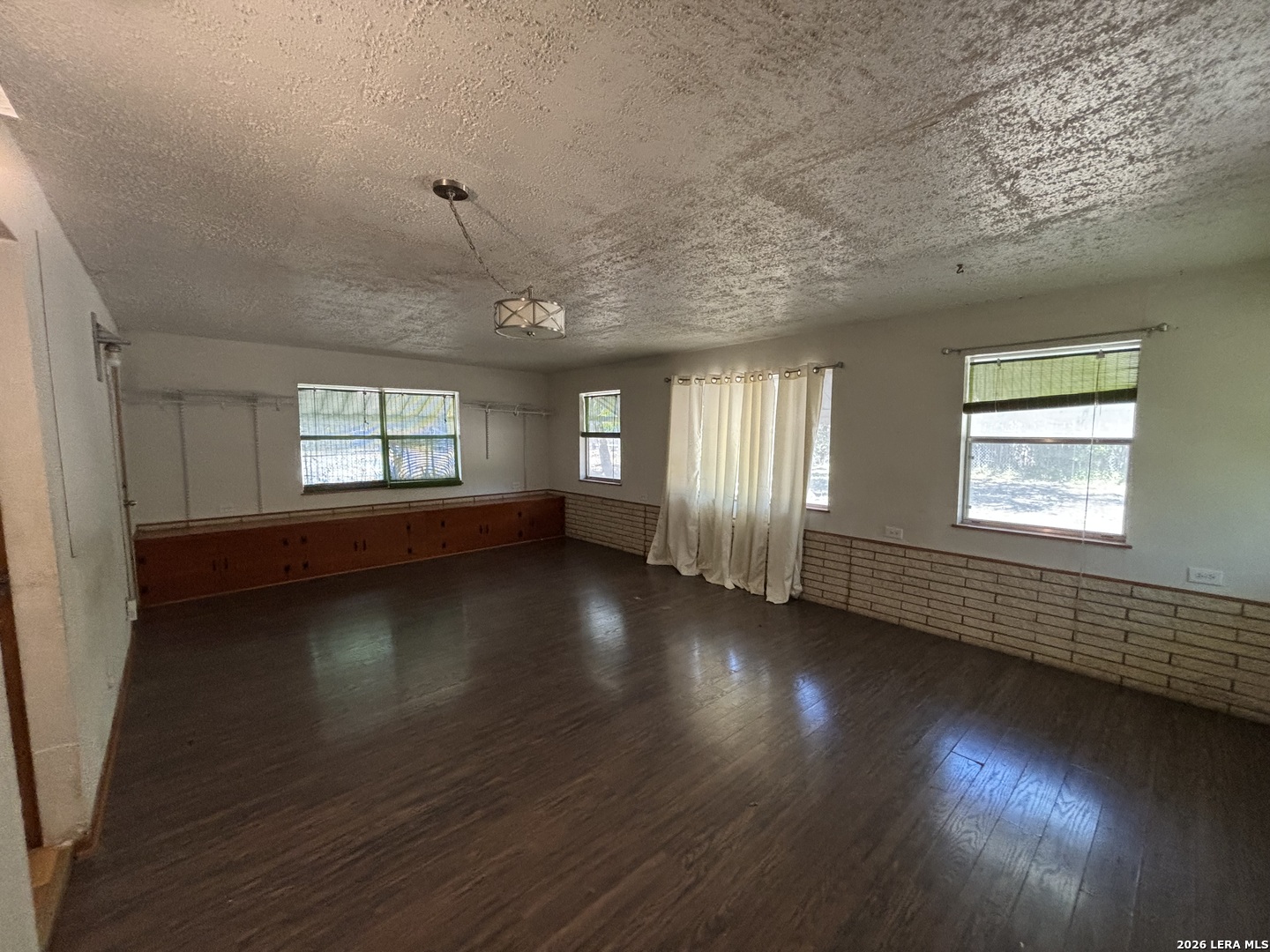 798 W MERRIWEATHER ST, New Braunfels, TX 78130
