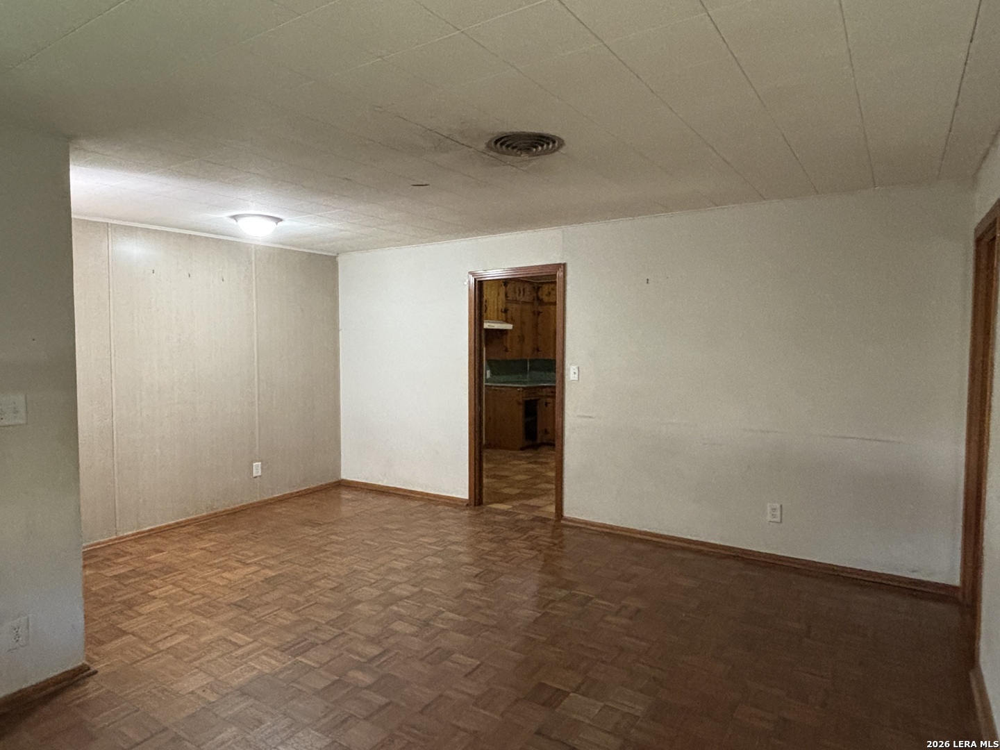 798 W MERRIWEATHER ST, New Braunfels, TX 78130