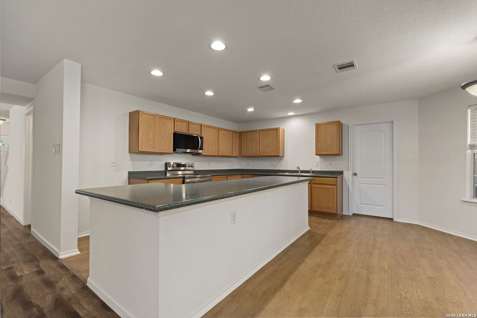 710 Barrow Peak, San Antonio, TX 78251