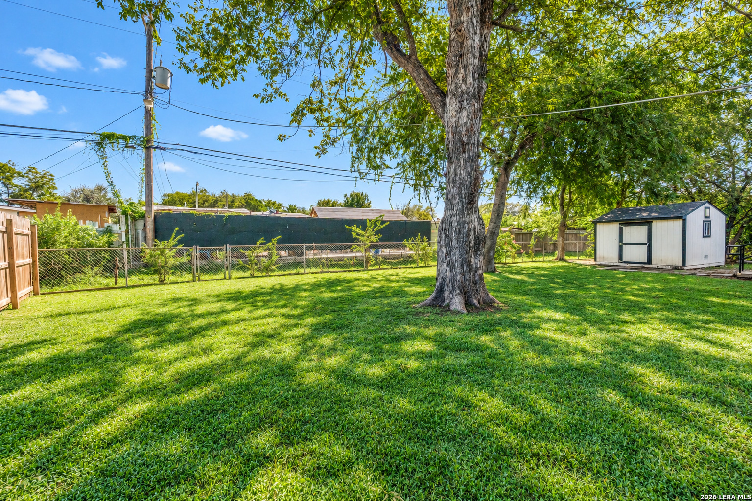 4330 SILVER LAKE DR, San Antonio, TX 78219