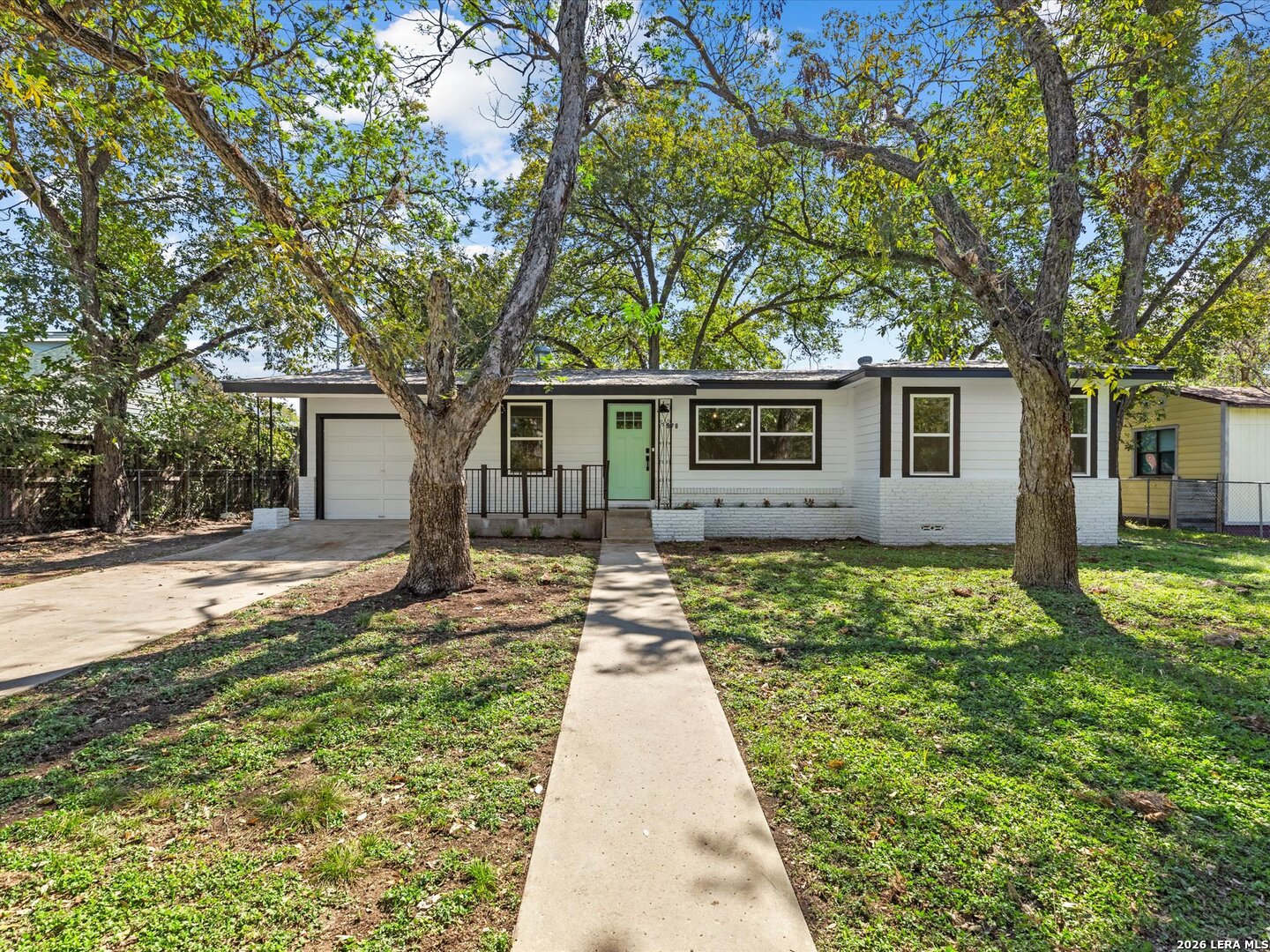 Property photo for 878 E TORREY ST, New Braunfels, TX