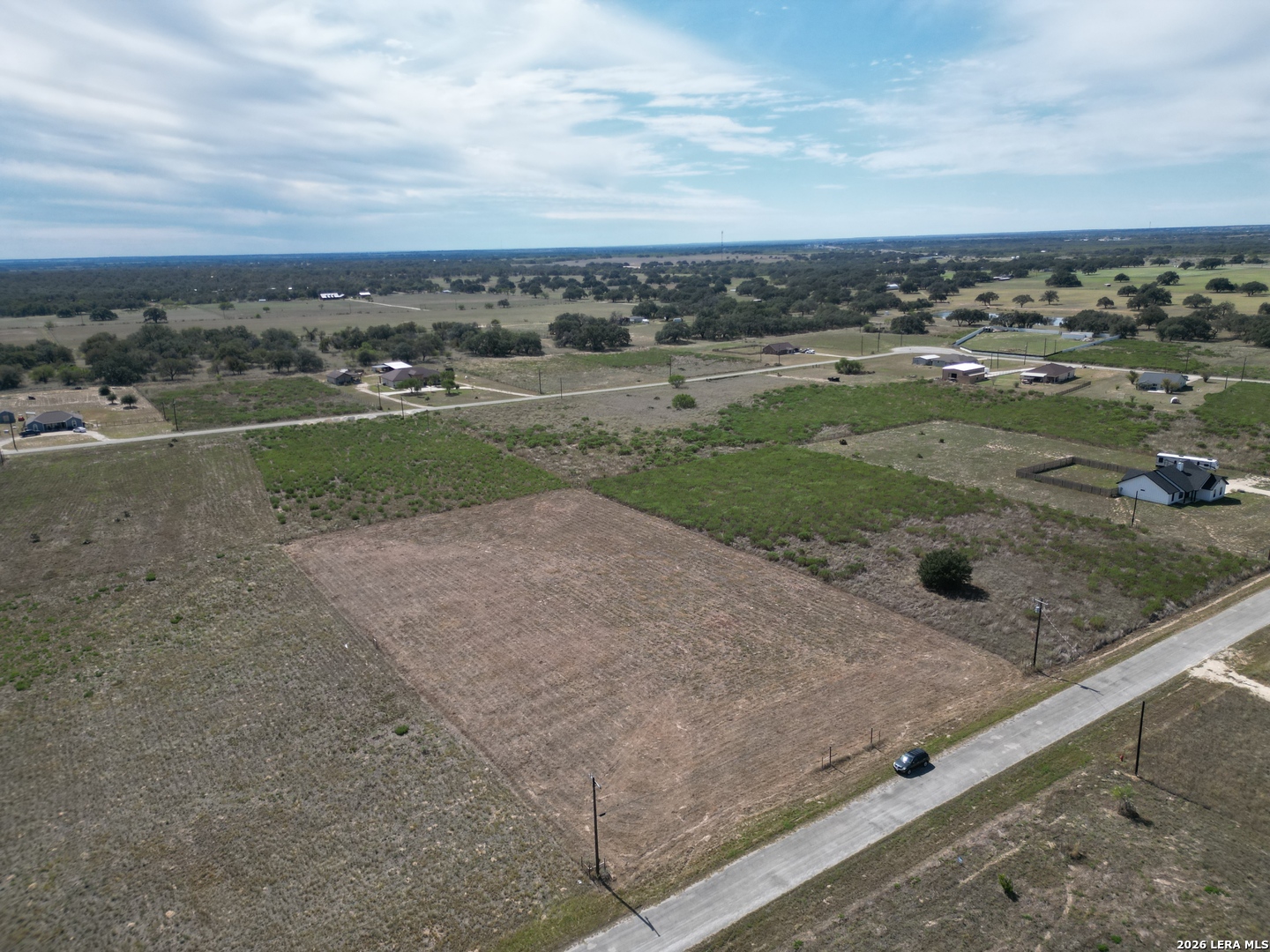 214 Colt Trail, Natalia, TX 78059
