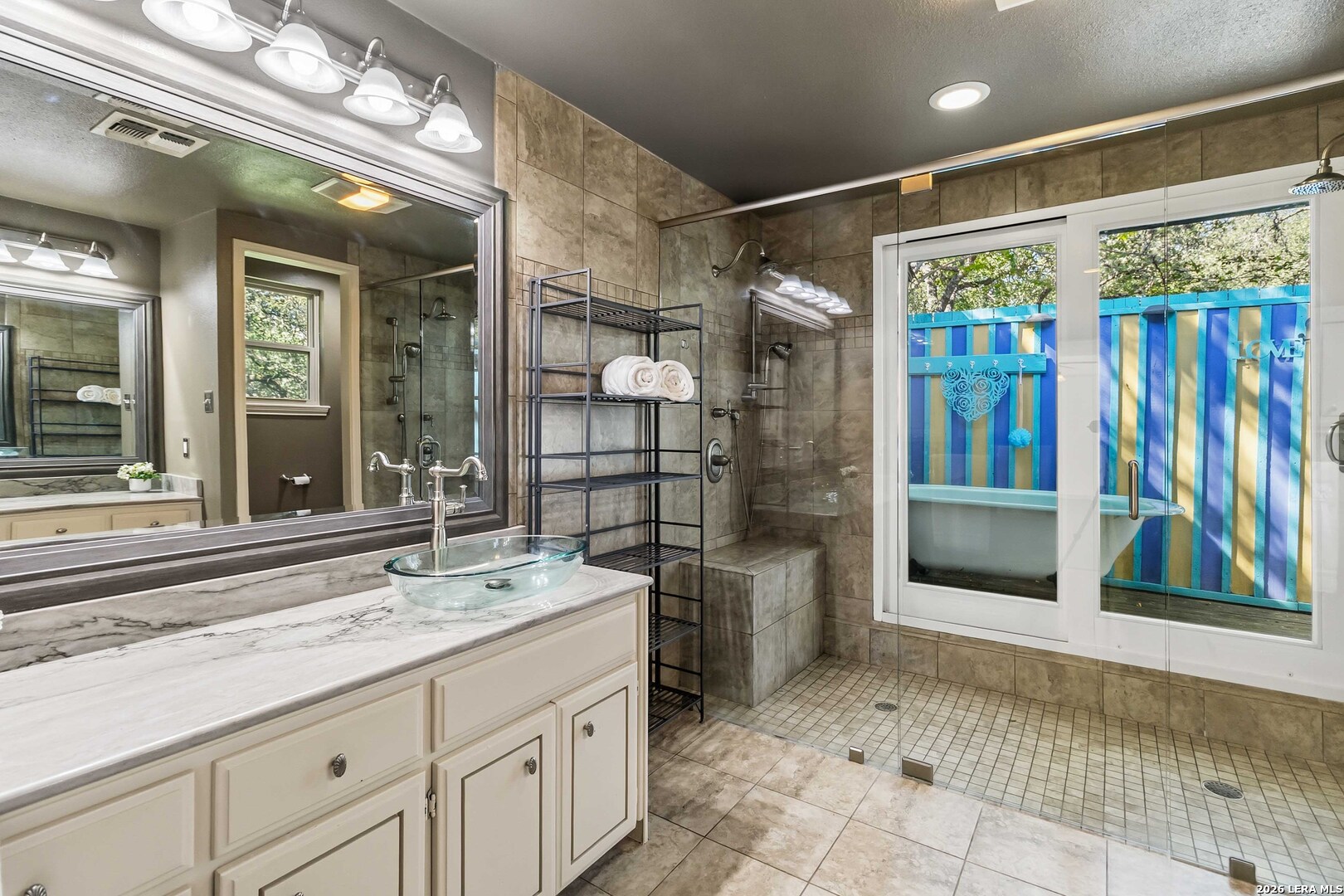 3802 HUNTERS BOW ST, San Antonio, TX 78230
