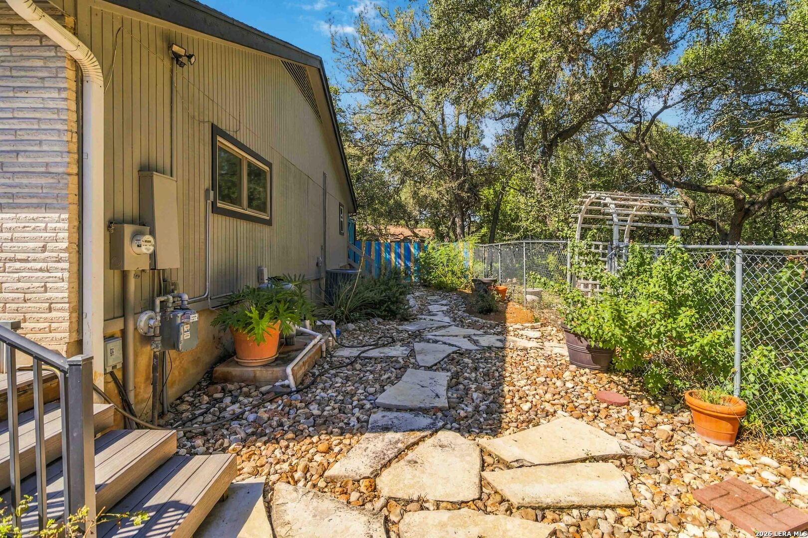 3802 HUNTERS BOW ST, San Antonio, TX 78230